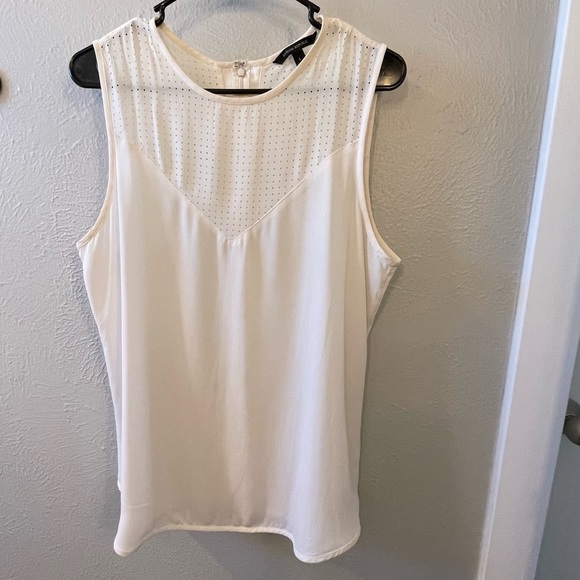Banana Republic Tops - Banana Republic Tank Top with eyelet detail and zipper back